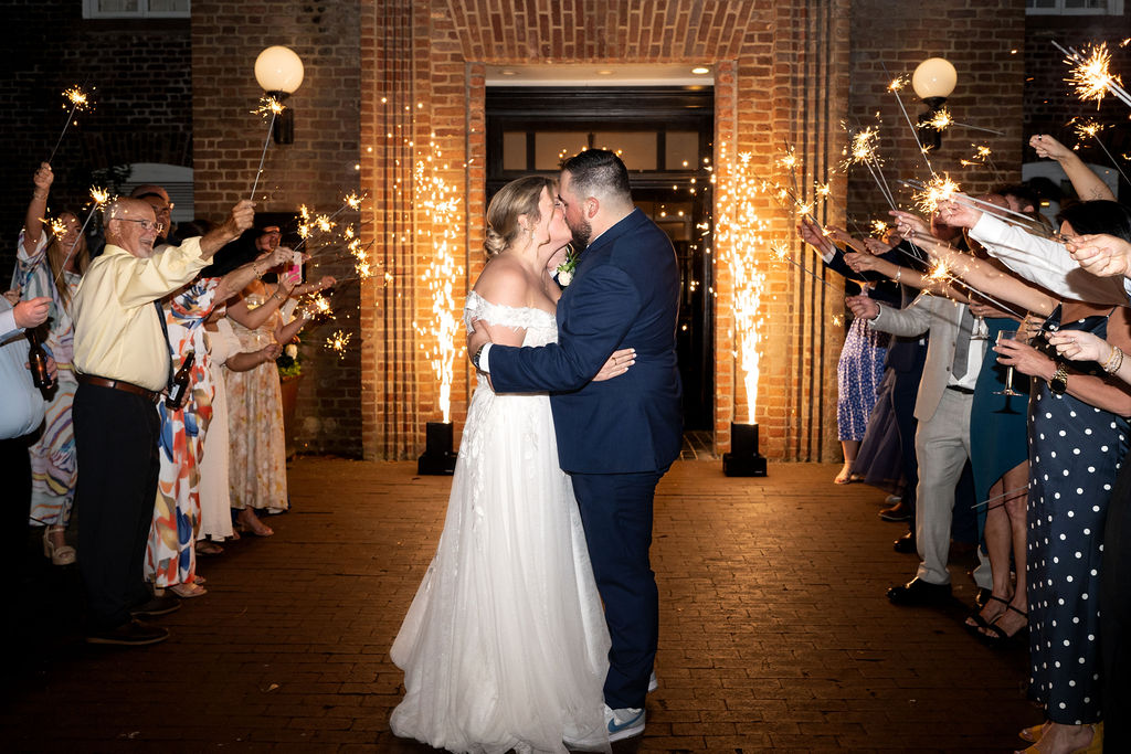 Wedding dip kiss
